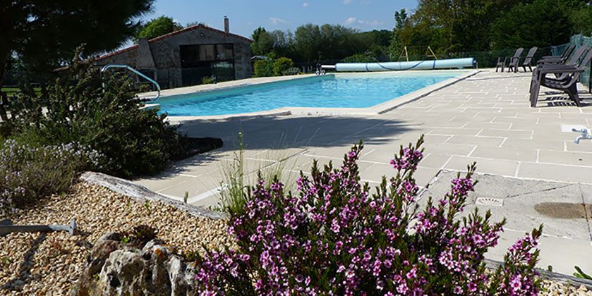 La Ferme Naturiste L’Oliverie - naturistencamping in Poitou-Charentes