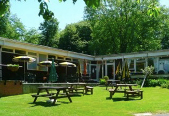verenigd-koninkrijk-five-acres-country-club
