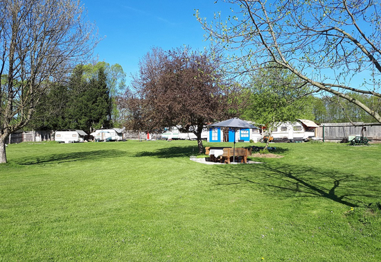 oostenrijk-camping-fkk-glueckliche-freizeit