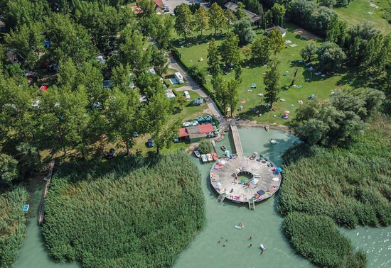 hongarije-balatontourist-bereny-naturista-kemping