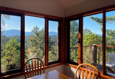 canada-cufra-cliffs-bed-breakfast