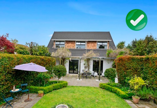 new-zealand-guysers-bnb-for-men